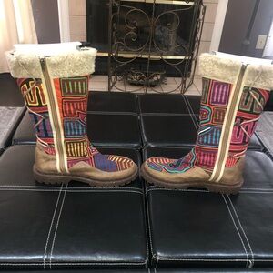 Women's Lace Up Boots - Black